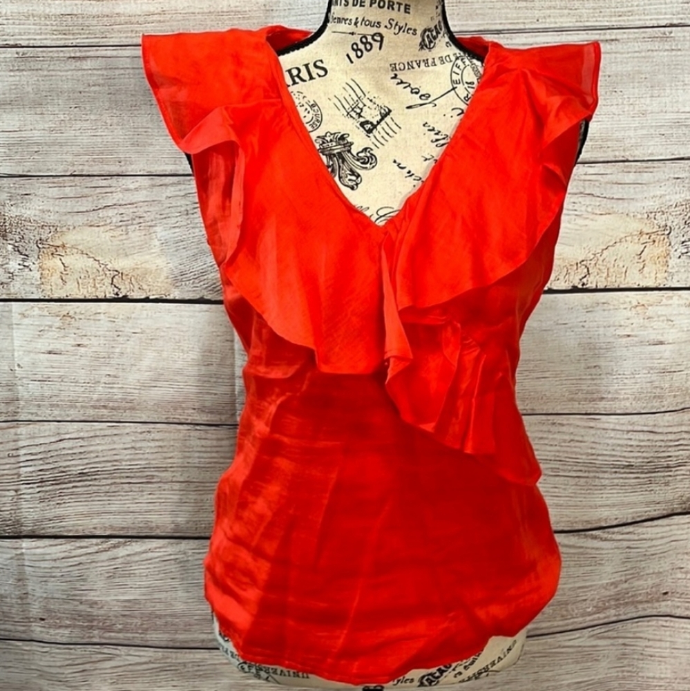 Boden Ruffle top - Picture 2 of 5